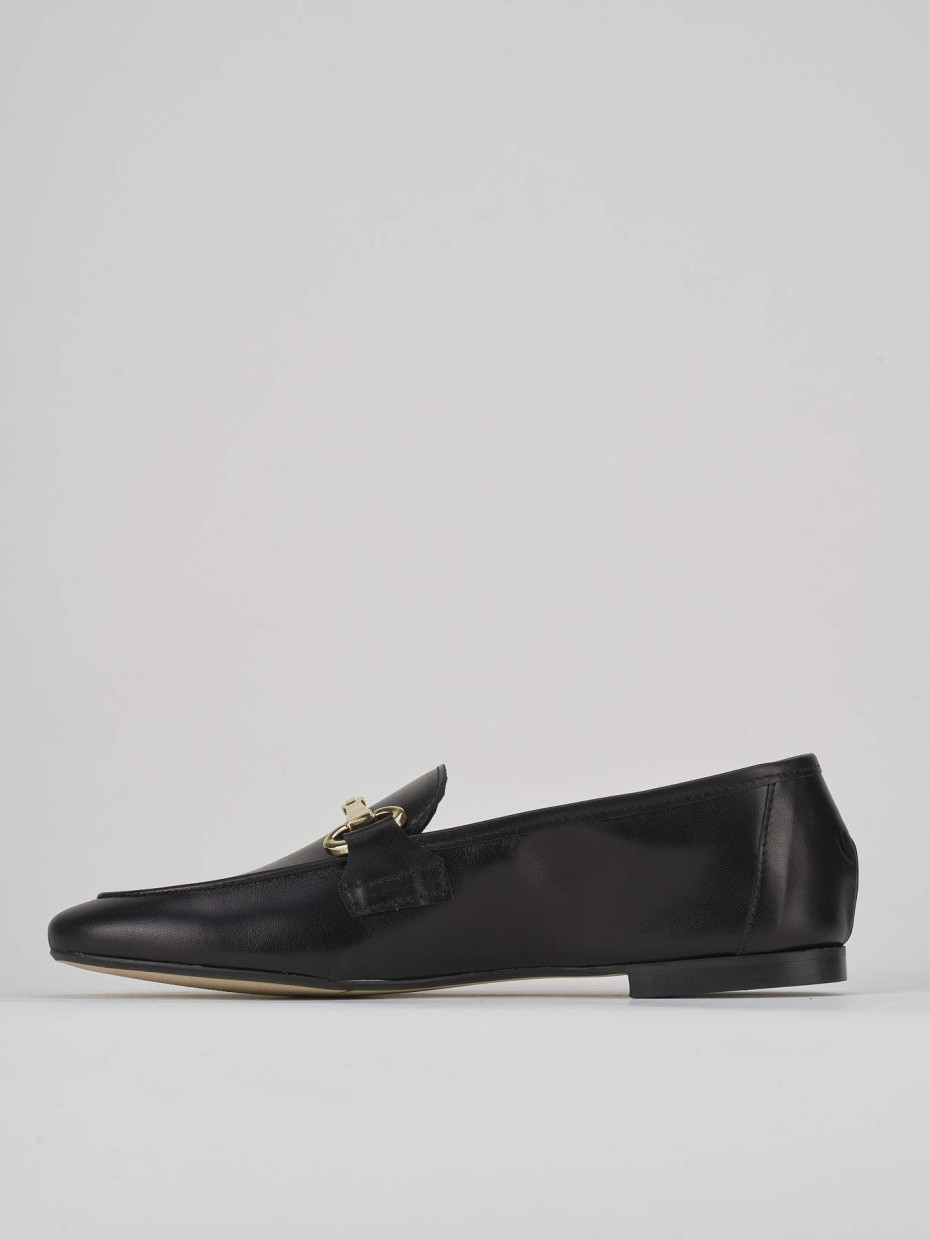 Loafers heel 1 cm black leather