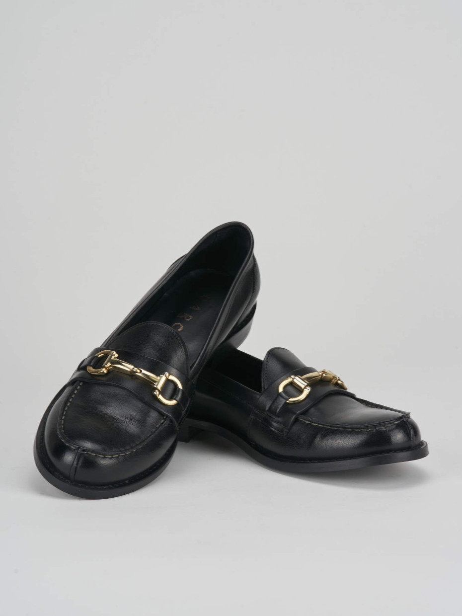 Loafers heel 2 cm black leather