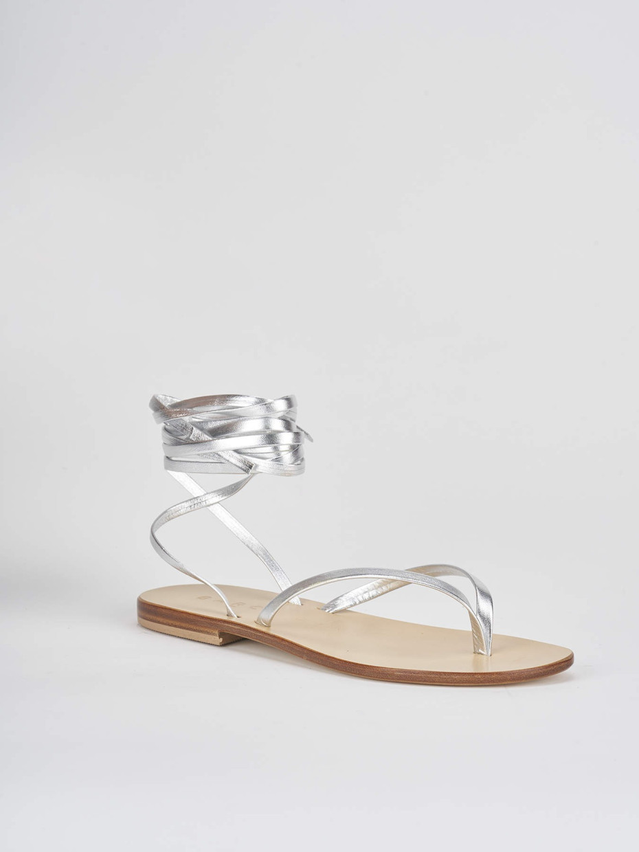 Low heel sandals heel 1 cm silver leather