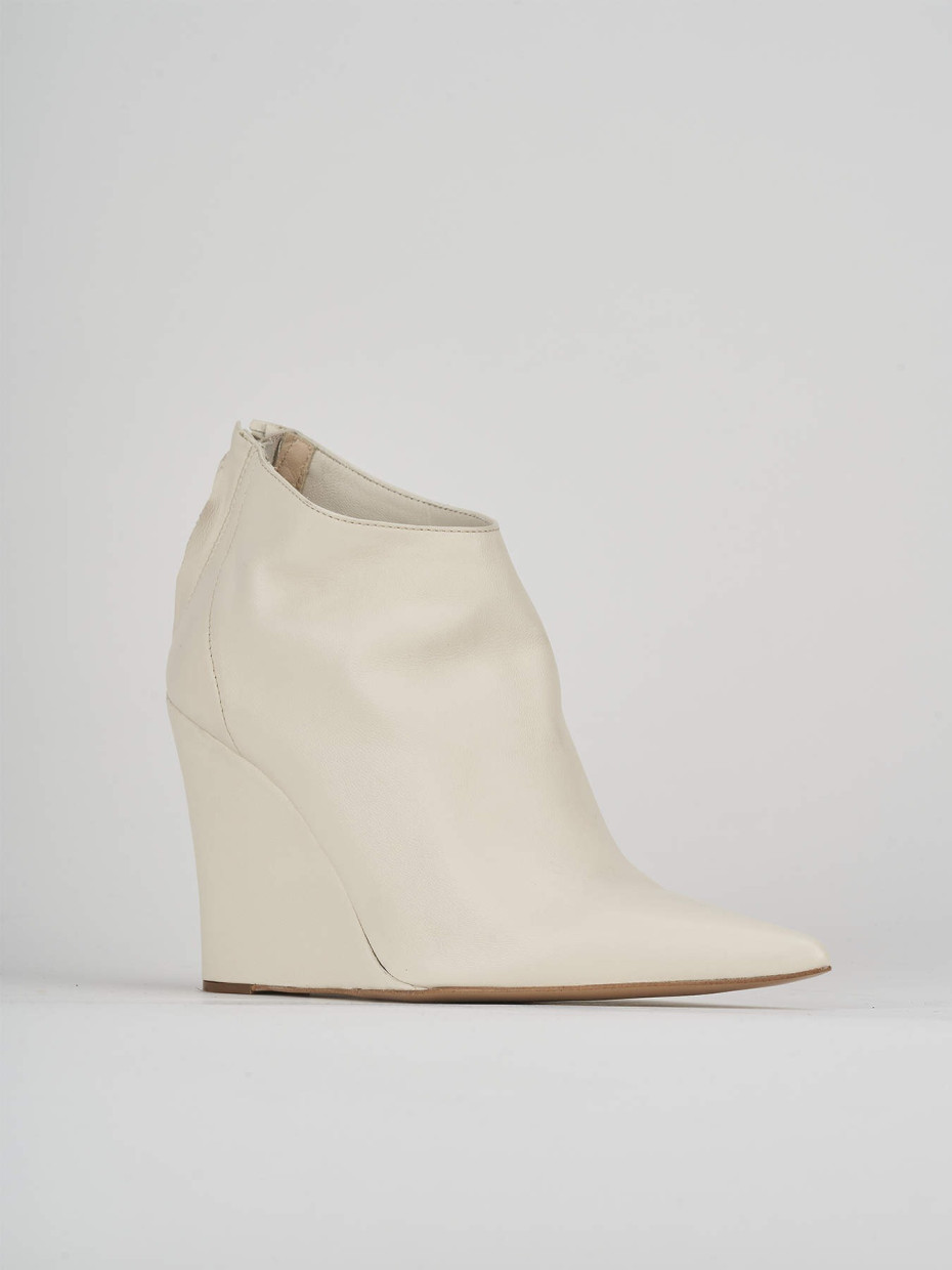 High heel ankle boots heel 9 cm white leather