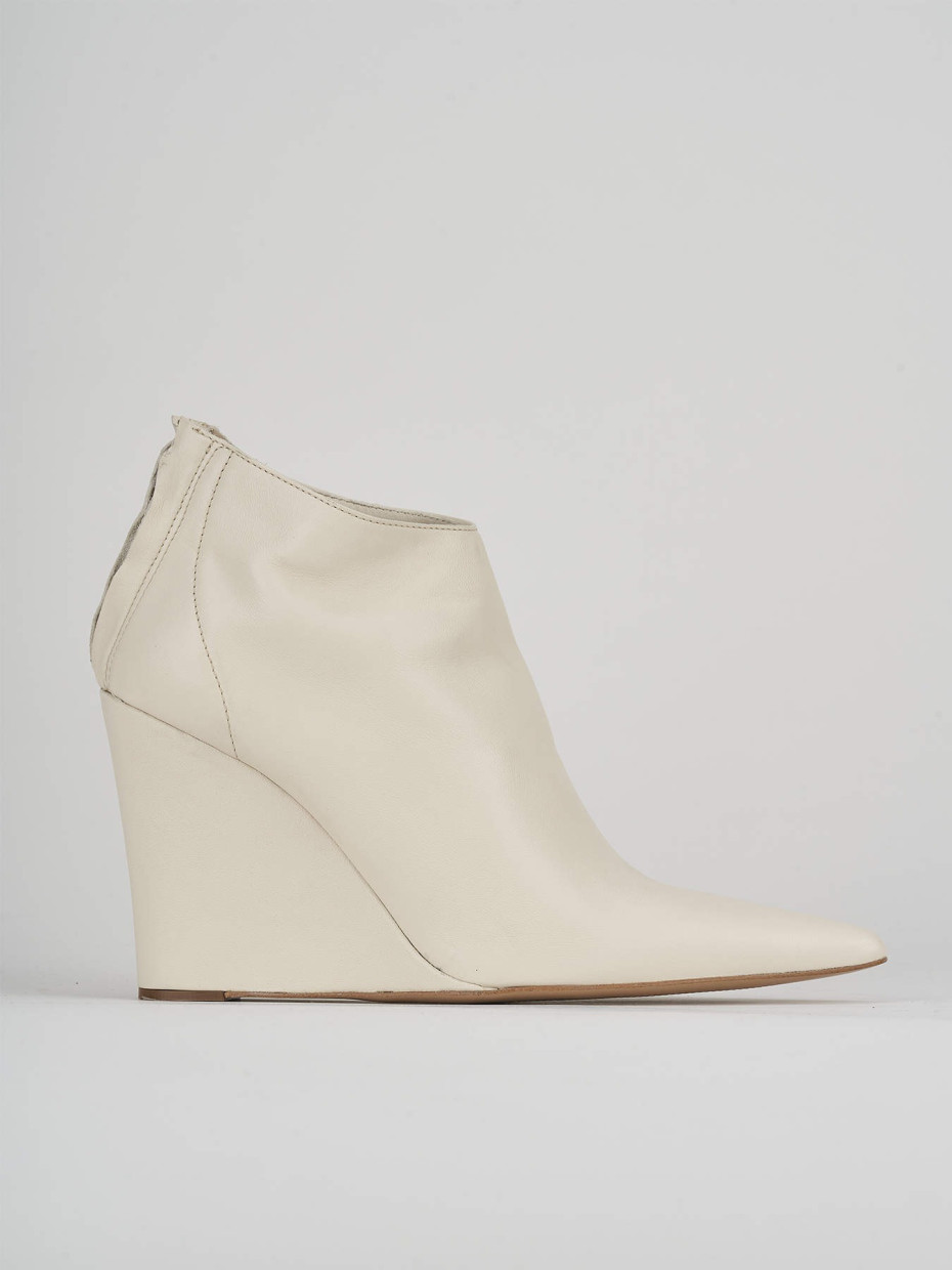 High heel ankle boots heel 9 cm white leather