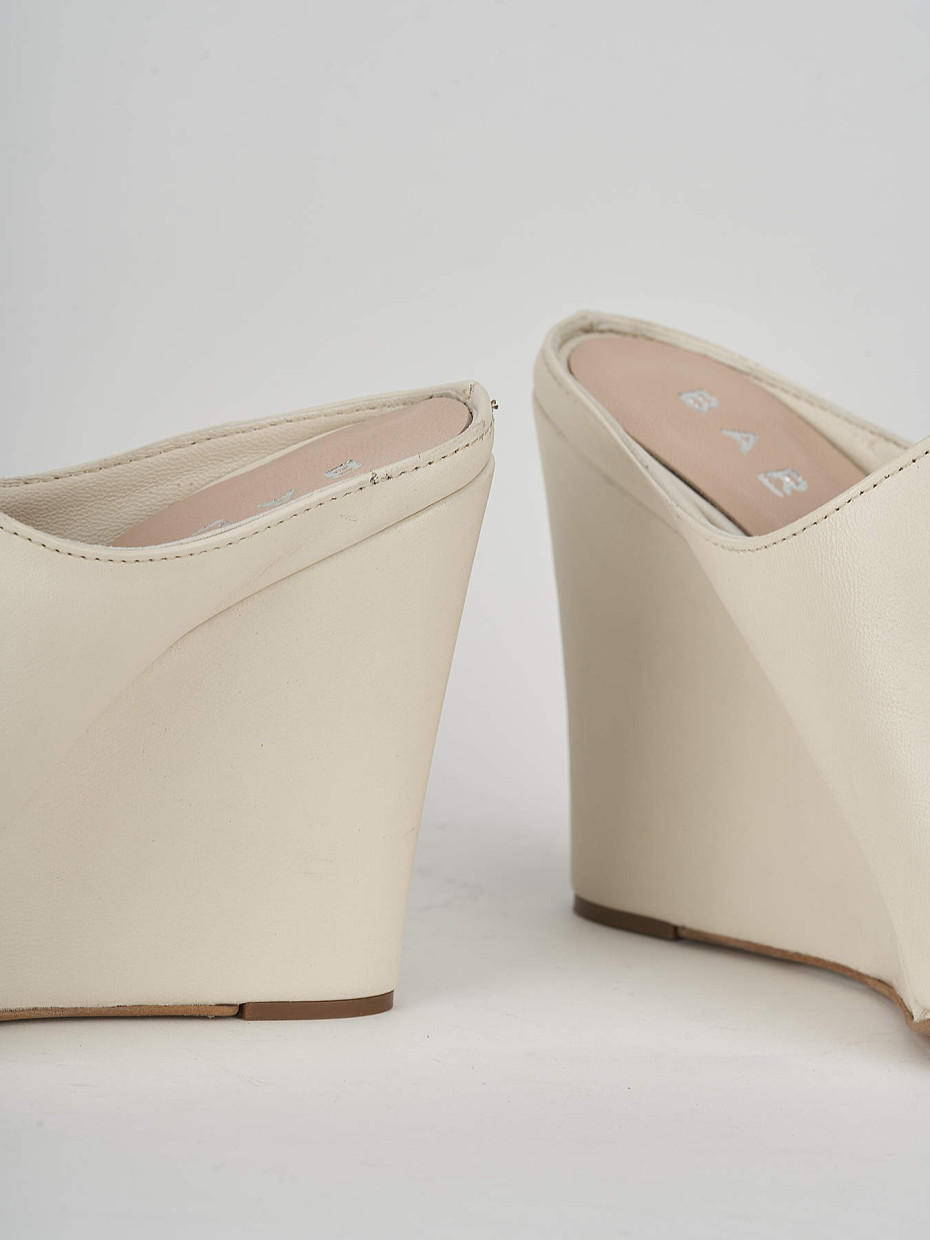 Sabot heel 9 cm white leather