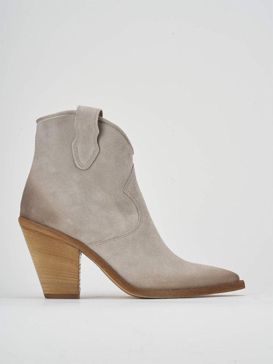 High heel ankle boots heel 7 cm beige suede