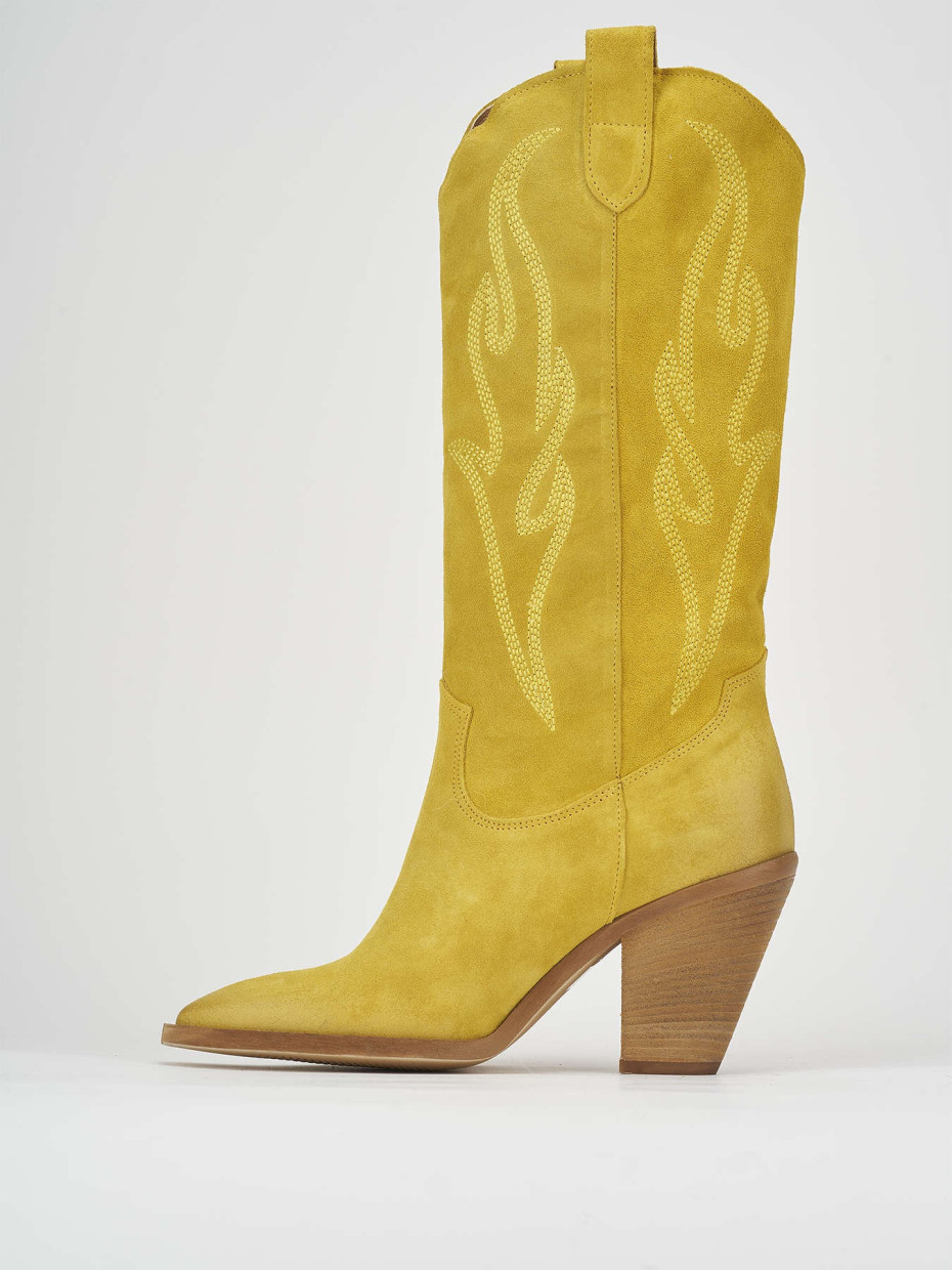 High heel boots heel 7 cm yellow suede