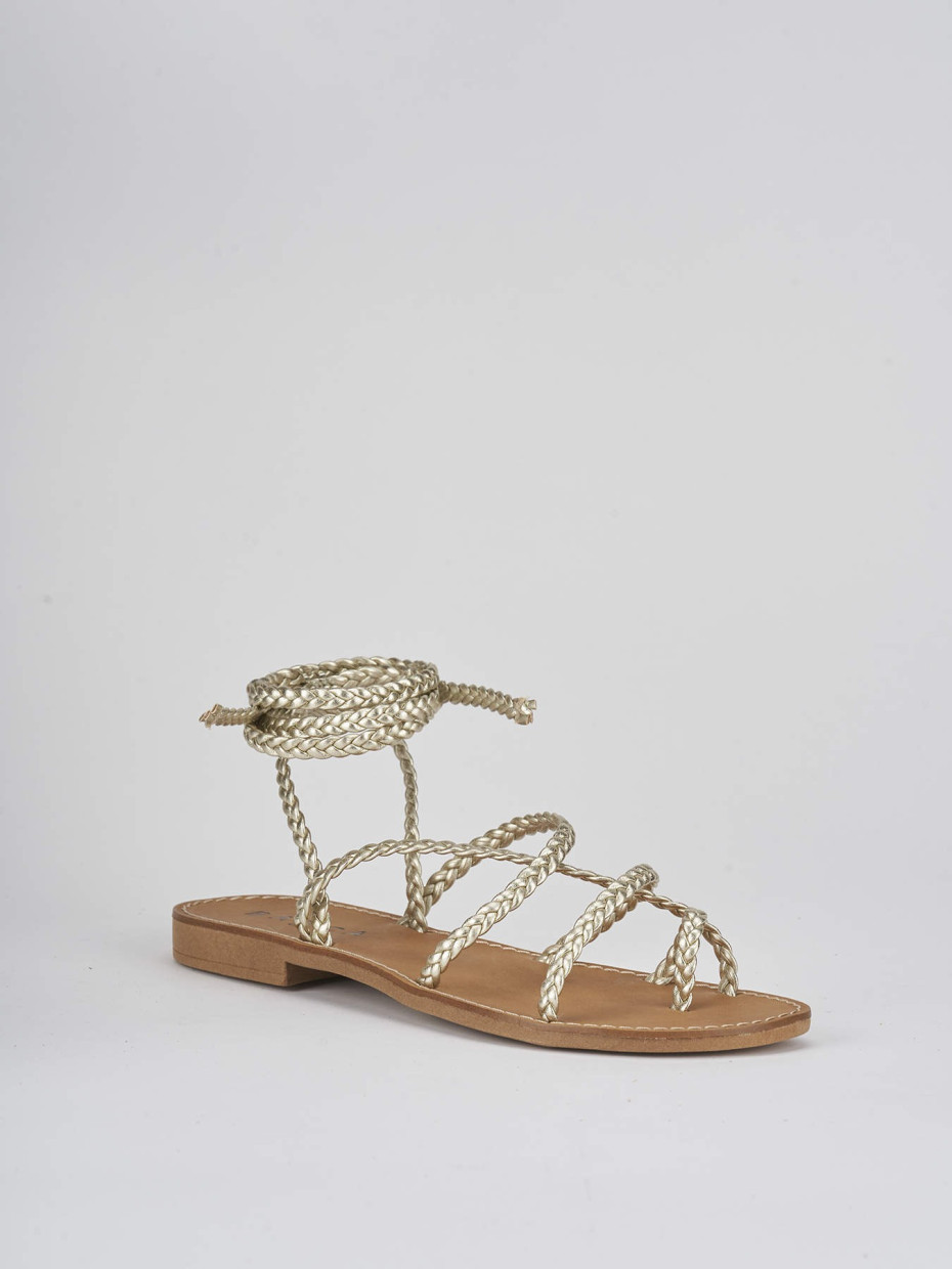 Low heel sandals heel 1 cm gold leather