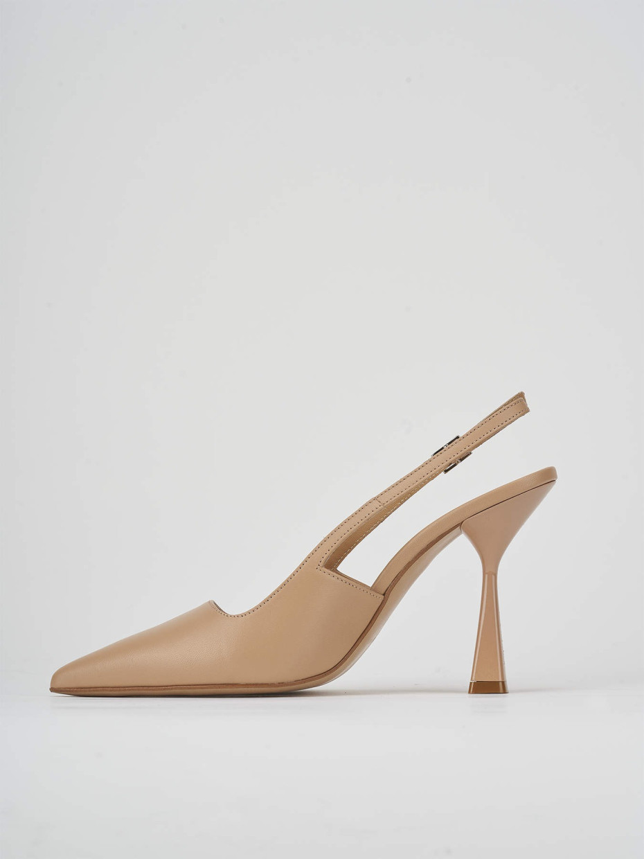 Pumps heel 9 cm brown leather