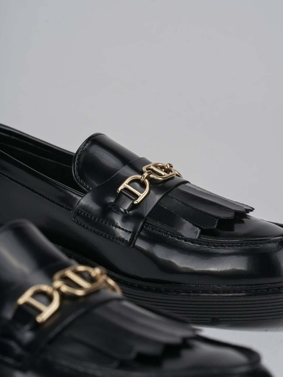 Loafers woman heel 2 cm black leather | Barca Stores Loafers woman heel 2 cm black leather | Barca Stores