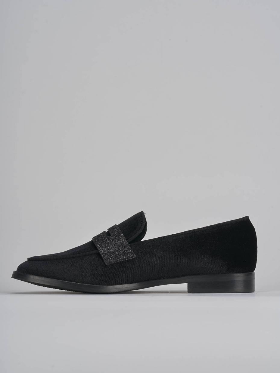 Loafers heel 2 cm black velvet