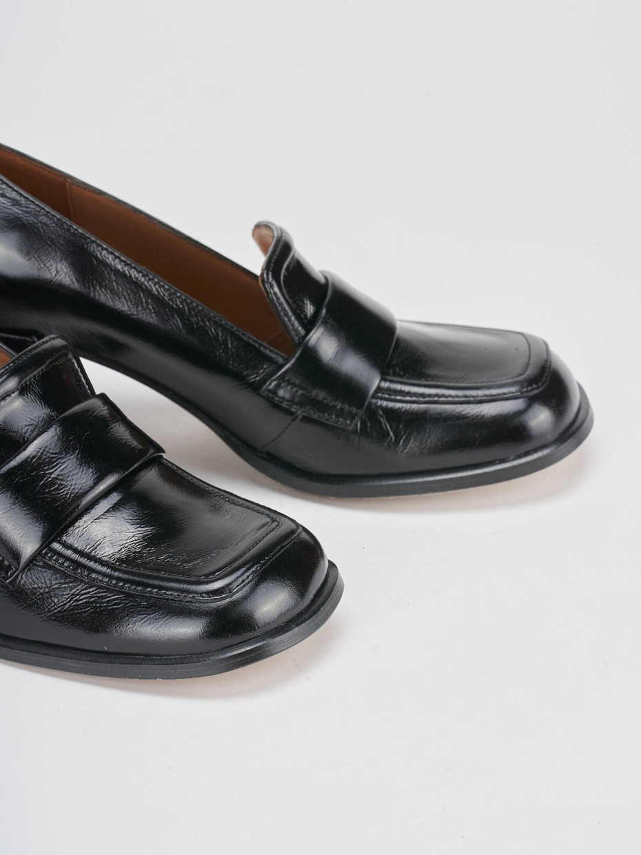 Mocassini tacco 8cm vernice nero