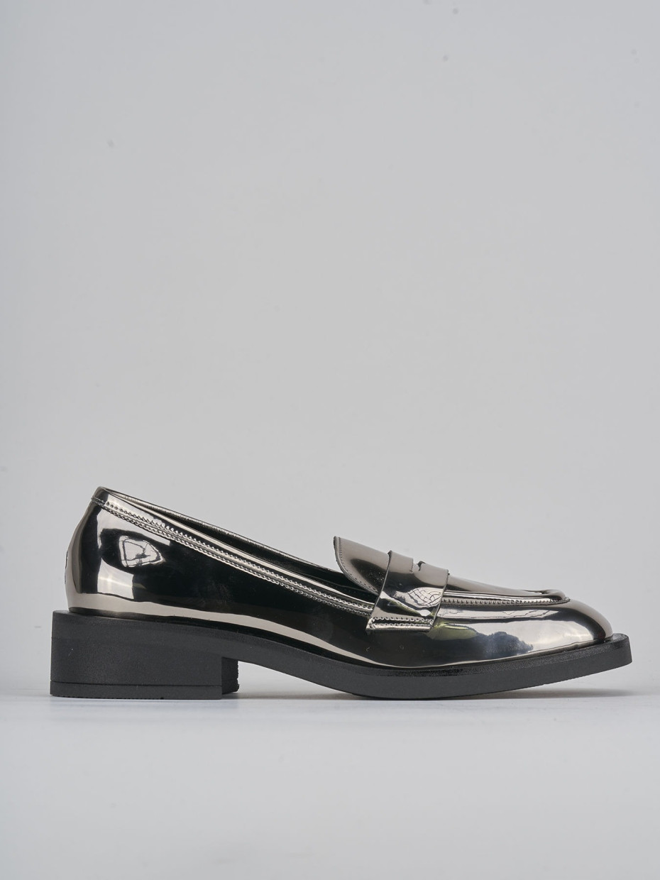 Loafers heel 3 cm silver leather