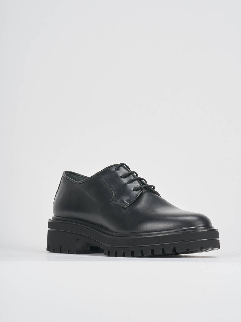 Heeled oxfords with track sole clearance