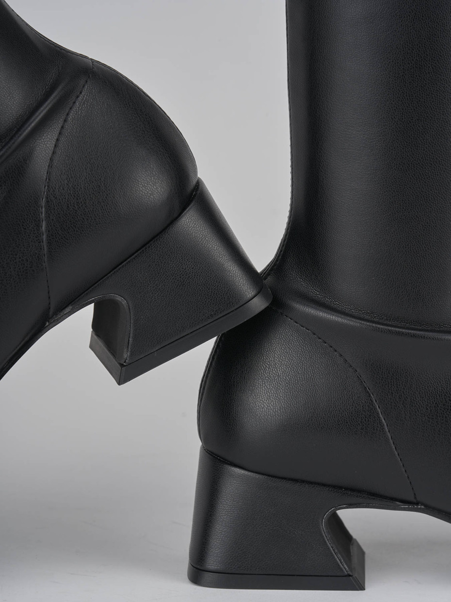 High heel boots heel 5 cm black leather