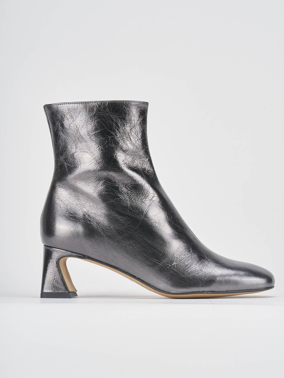 High heel ankle boots heel 5 cm silver leather