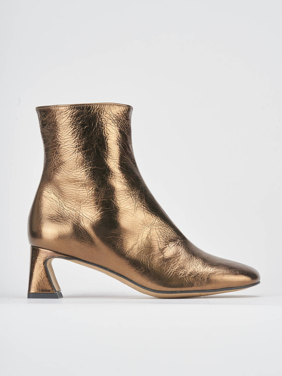 High heel ankle boots heel 5 cm bronze leather