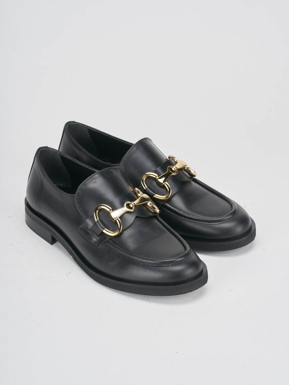 Loafers heel 1 cm black leather