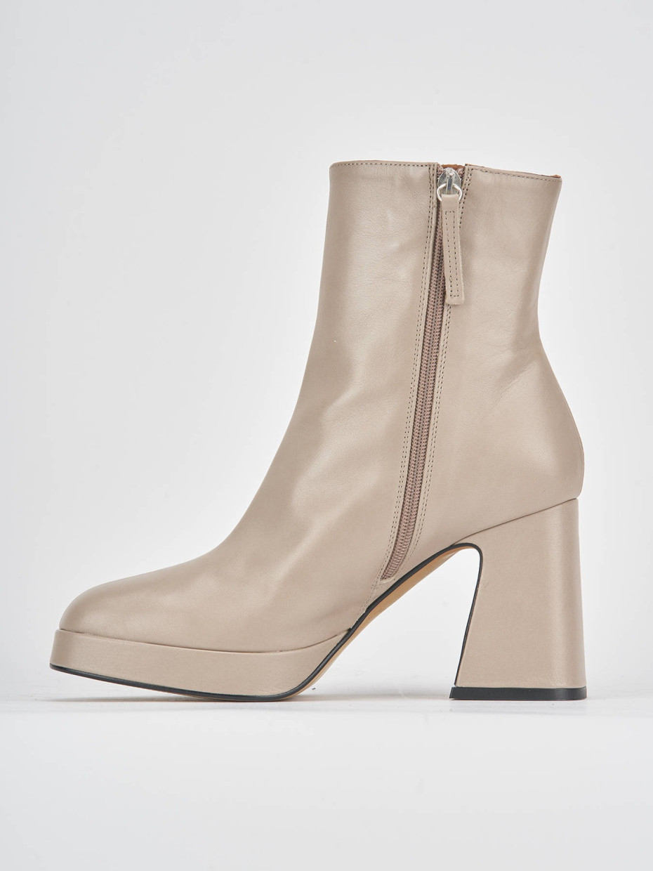 High heel ankle boots heel 8 cm beige leather