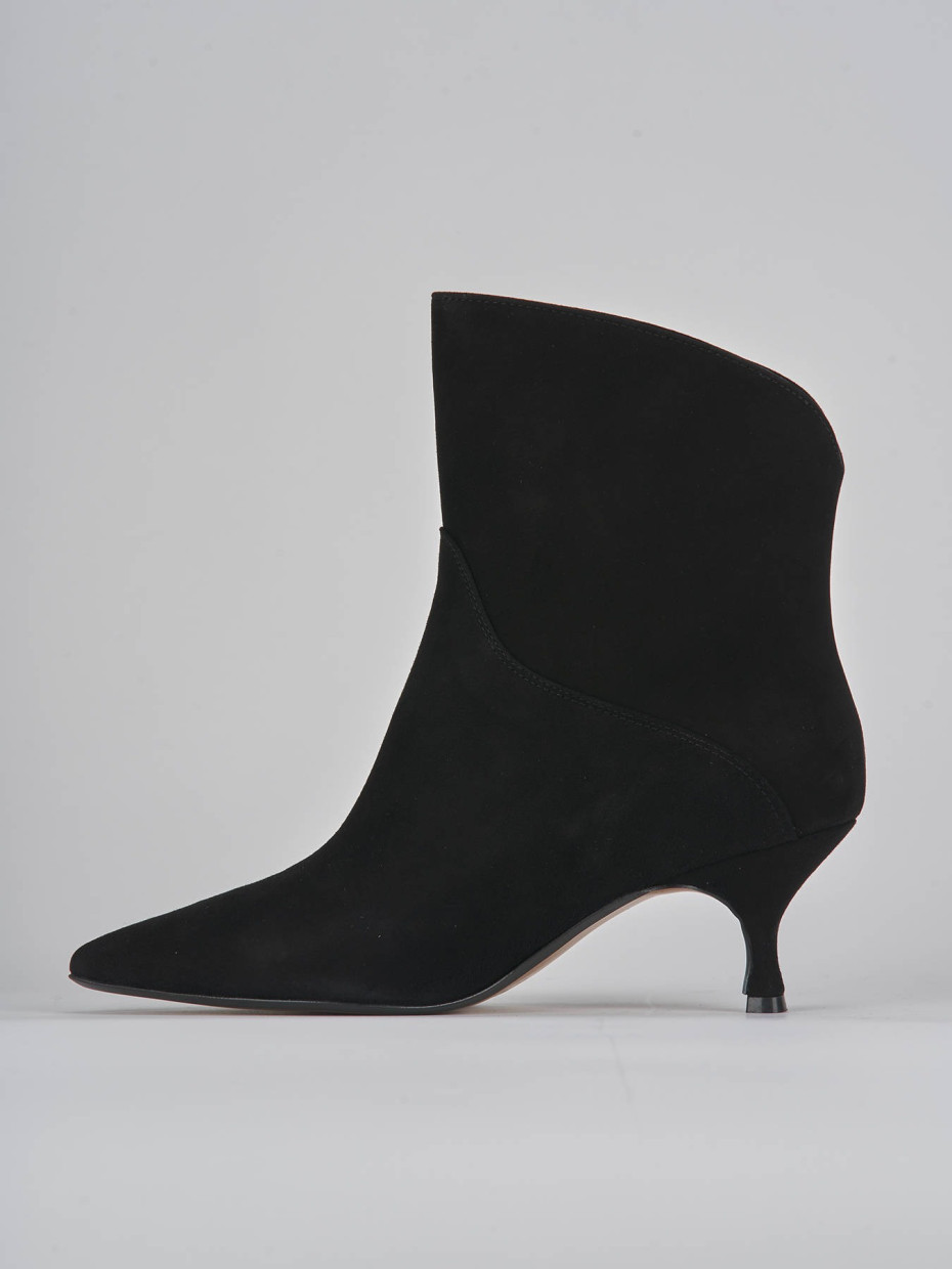 High heel ankle boots heel 5 cm black suede