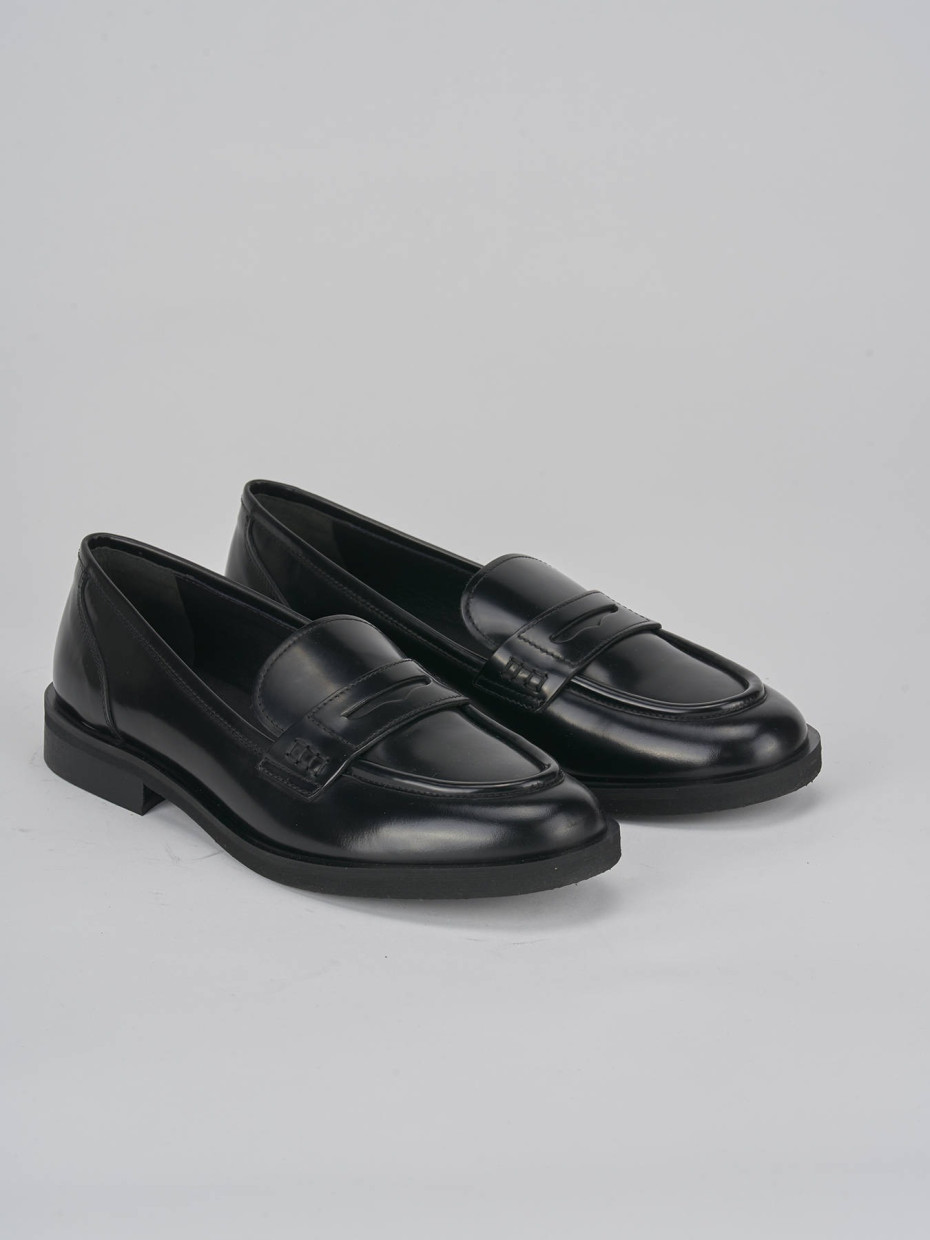 Loafers heel 2 cm black leather