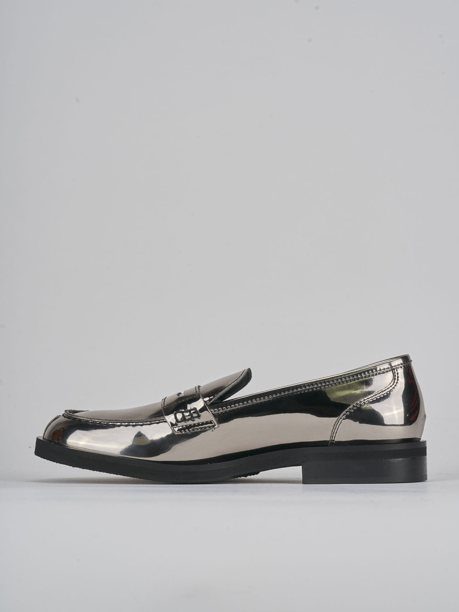 Loafers heel 2 cm silver leather