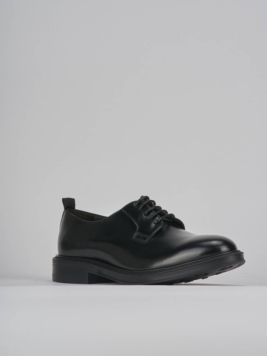 Lace-up shoes black leather