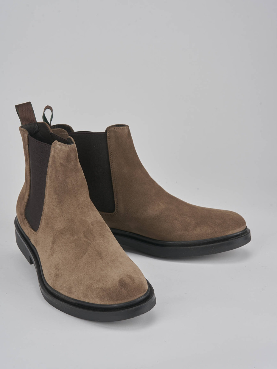 Ankle boots beige suede