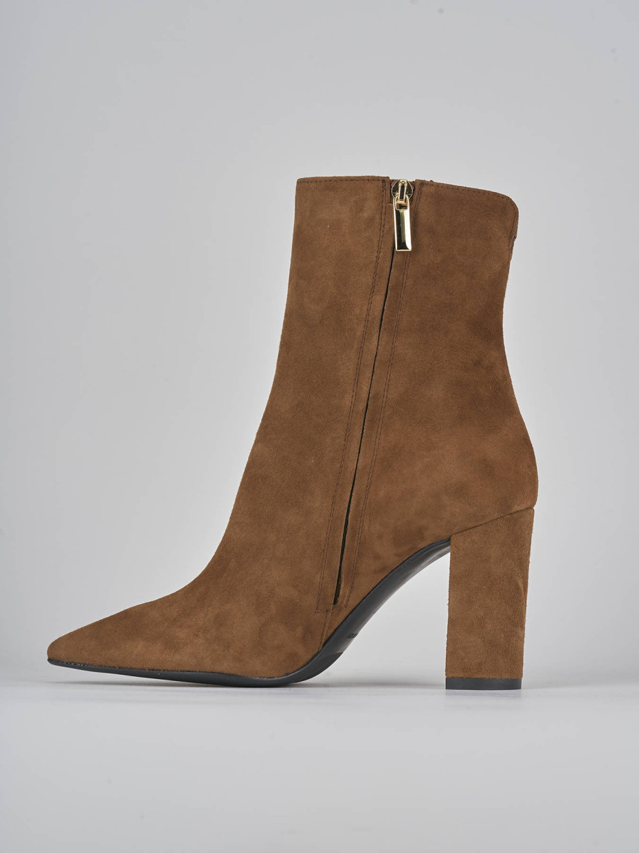 High heel ankle boots heel 9 cm brown suede