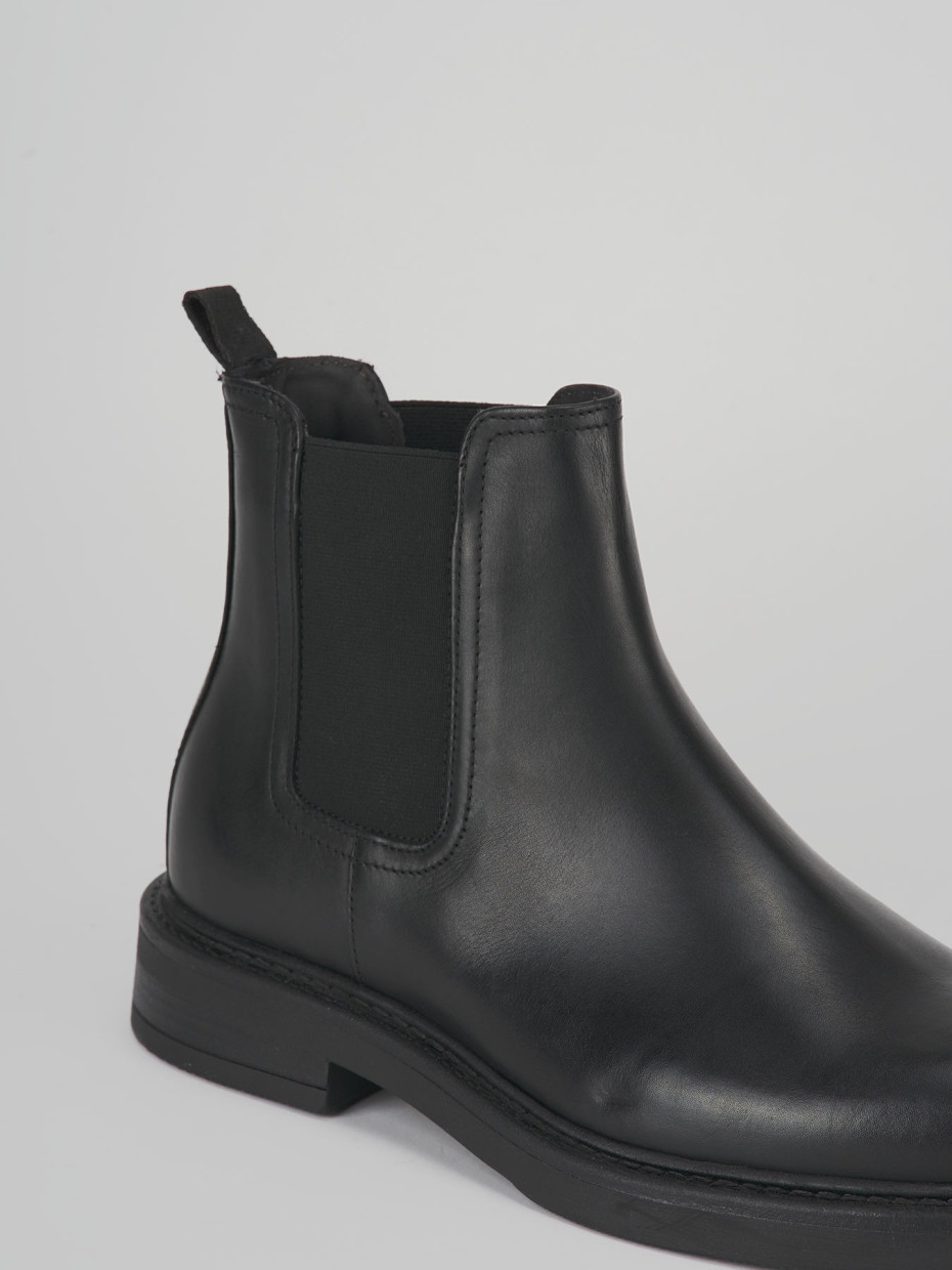 Ankle boots black leather