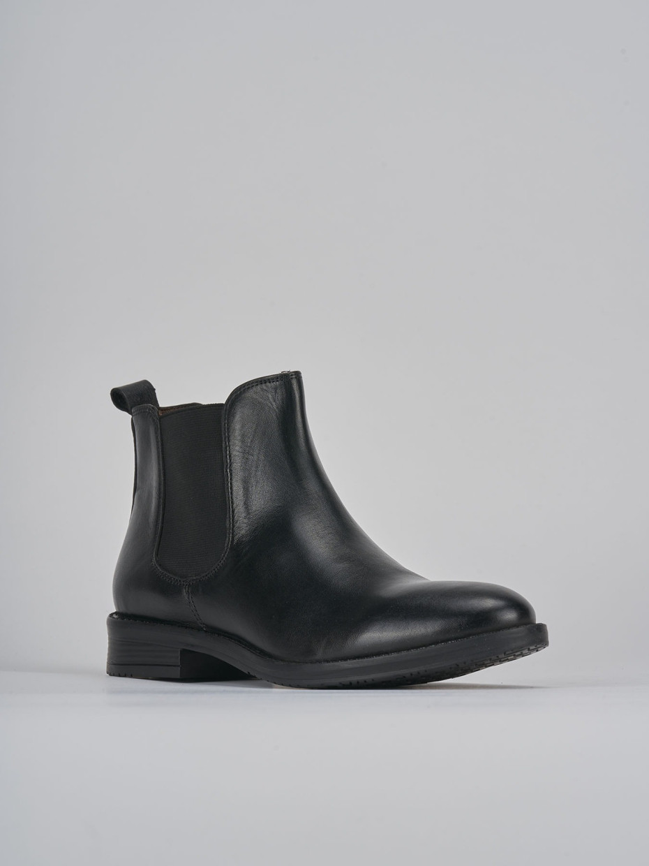 Low heel ankle boots heel 2 cm black leather