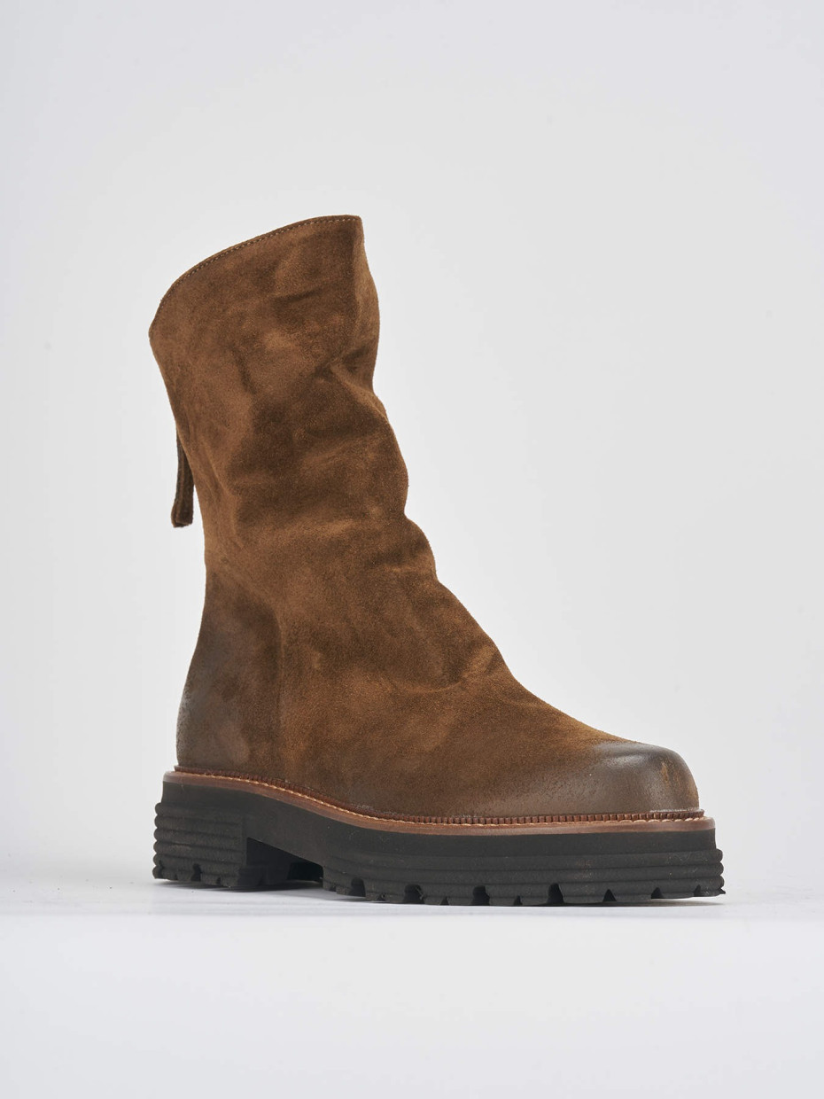 Low heel ankle boots heel 2 cm brown suede