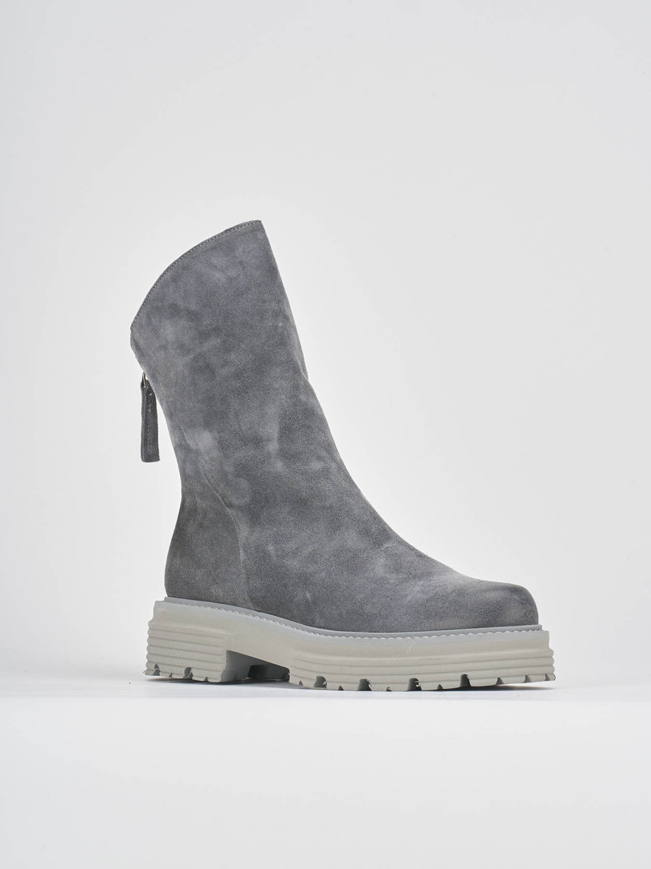 Low heel ankle boots heel 2 cm grey suede