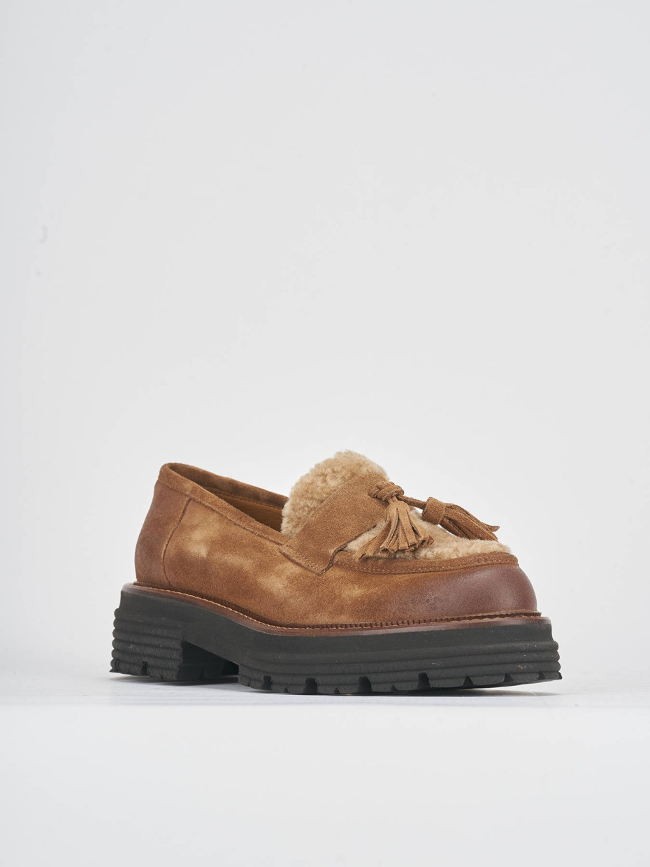 Loafers heel 2 cm brown suede