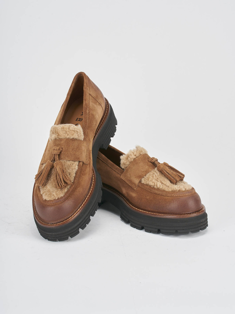 Loafers heel 2 cm brown suede