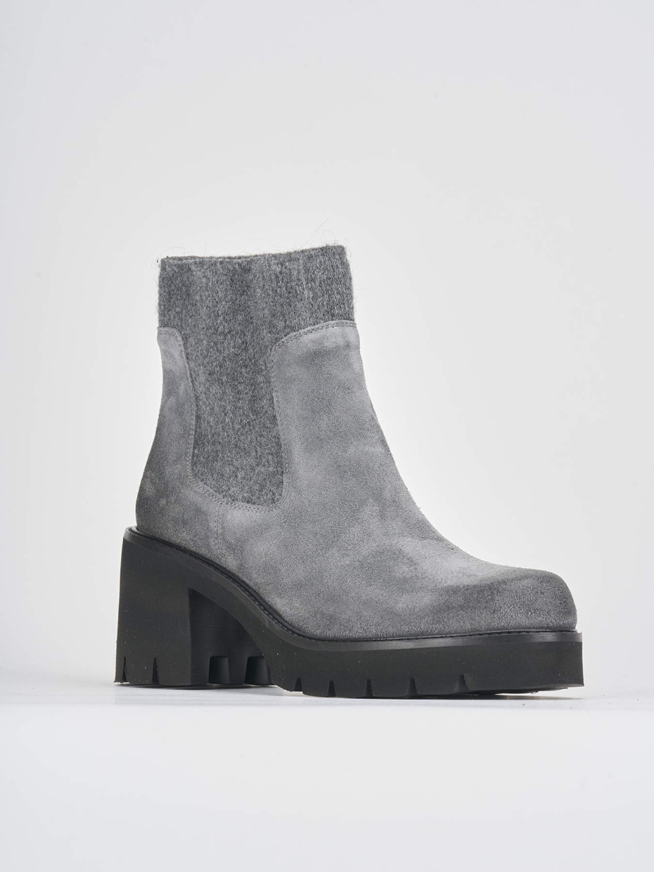 High heel ankle boots heel 5 cm grey suede