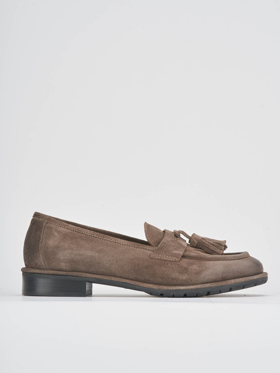 Mocassini tacco 2cm camoscio beige