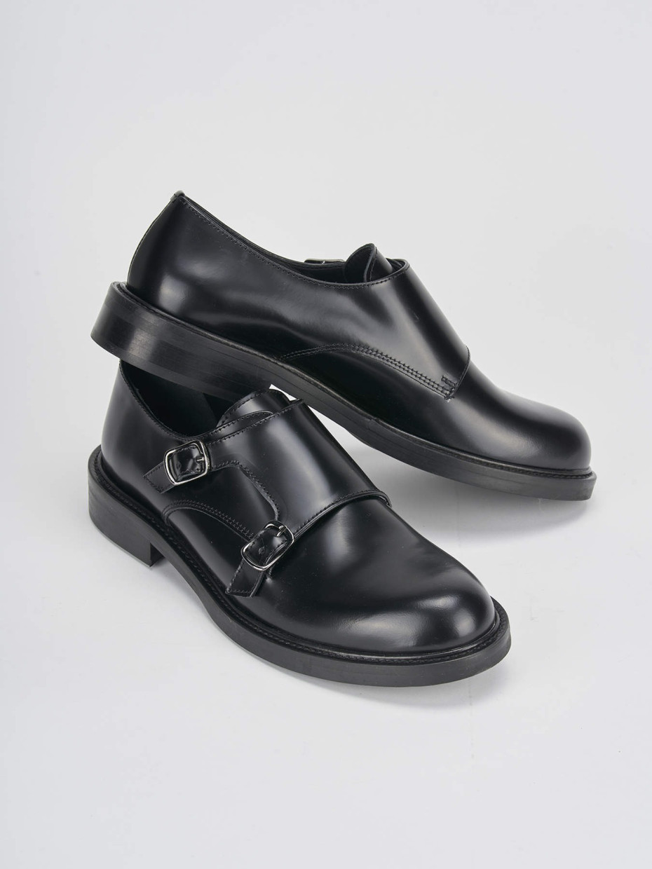 Lace-up shoes heel 2 cm black leather