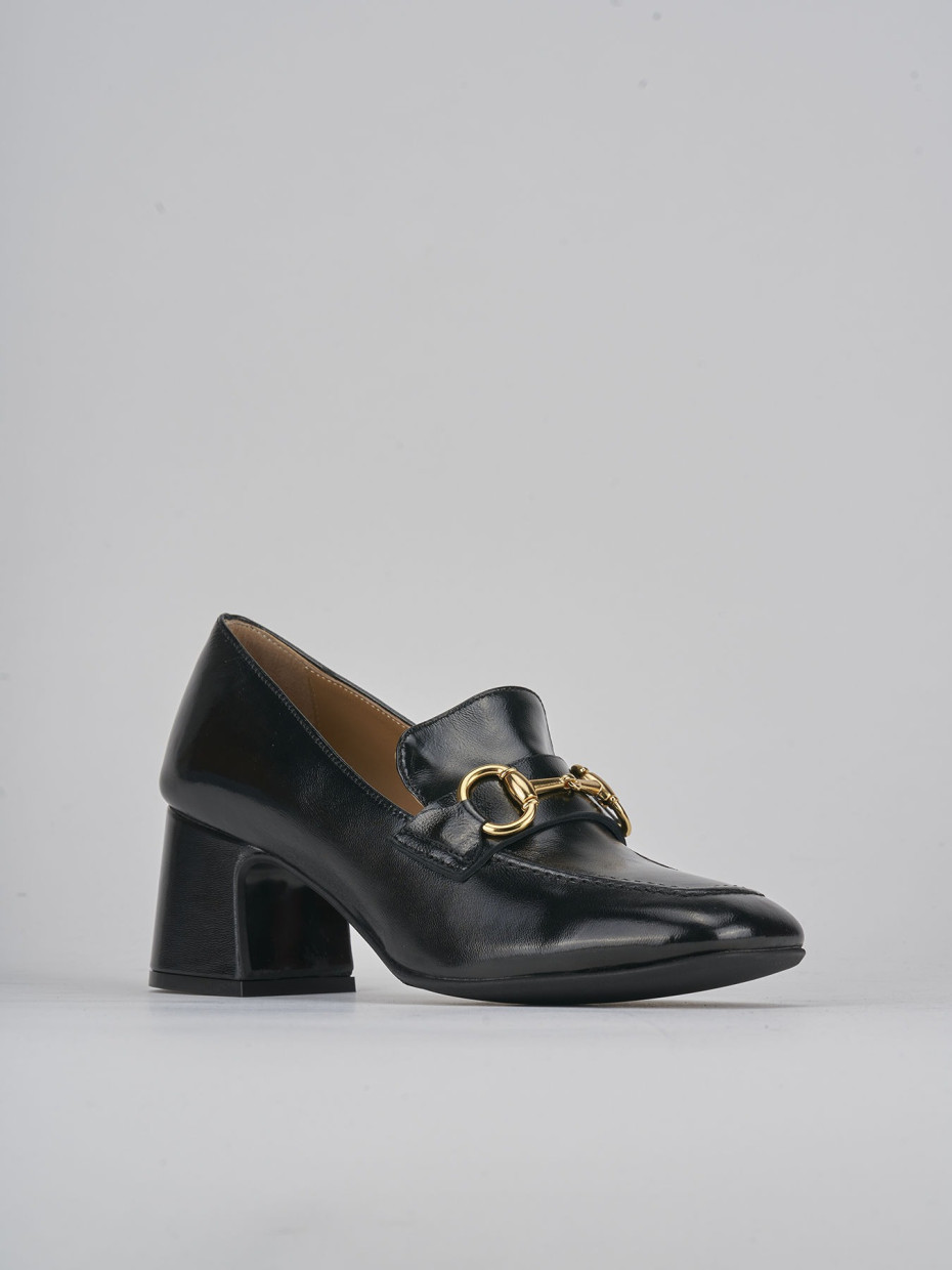 Loafers heel 5 cm black patent