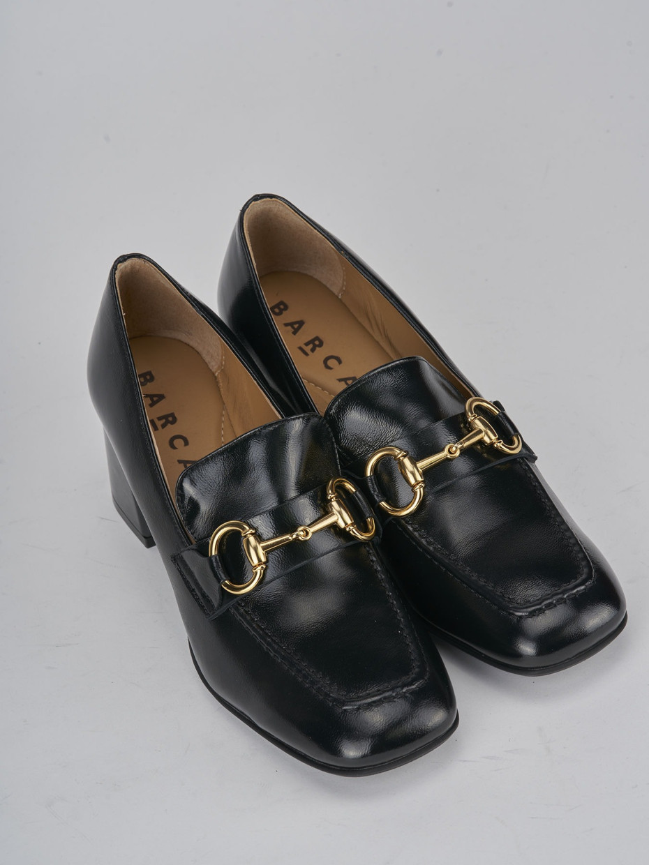 Loafers heel 5 cm black patent
