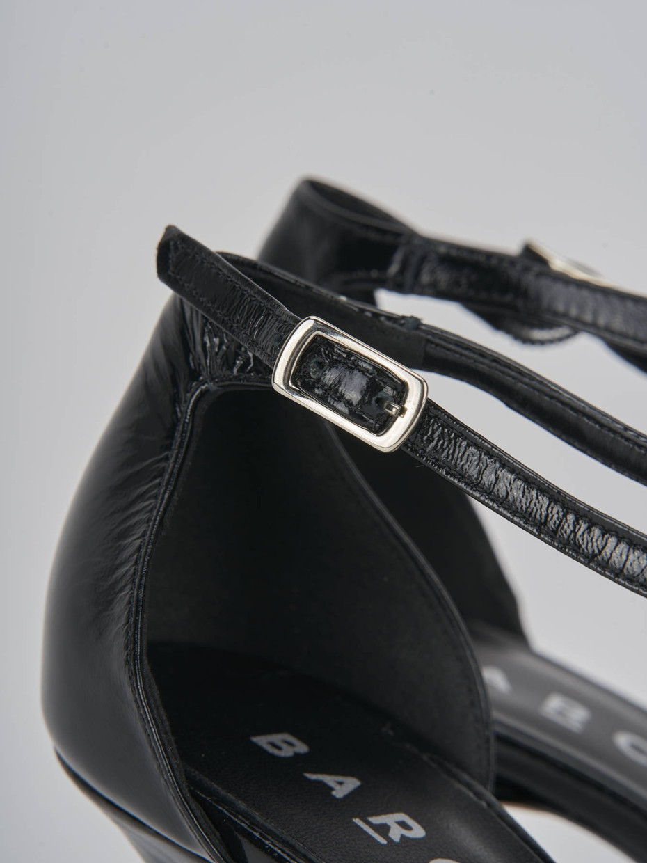 Décolleté e slingback tacco 7cm vernice nero
