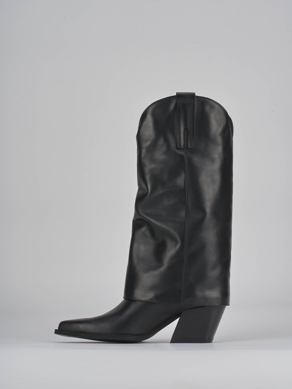 High heel boots heel 8 cm black leather