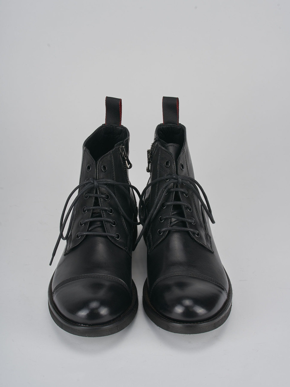 Combat boots black leather