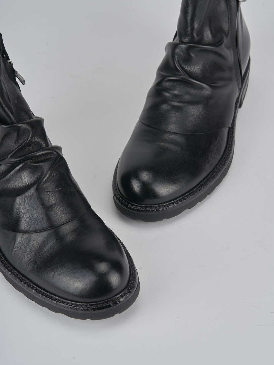 Ankle boots black leather