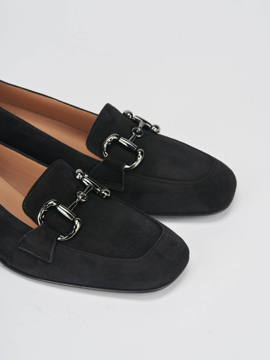 Loafers heel 3 cm black suede