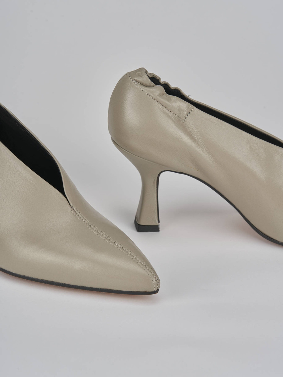 Pumps heel 7 cm grey leather