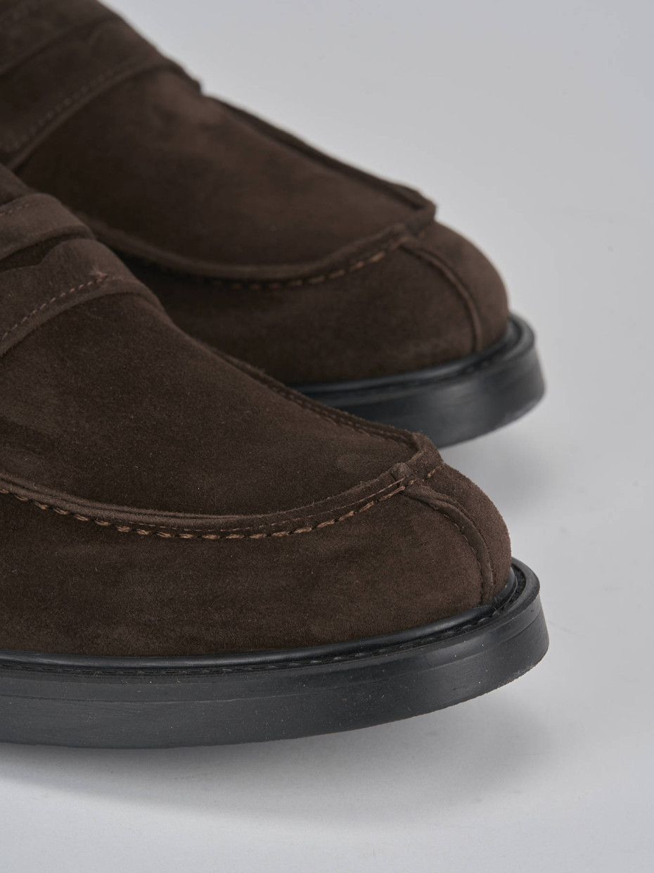 Loafers dark brown suede