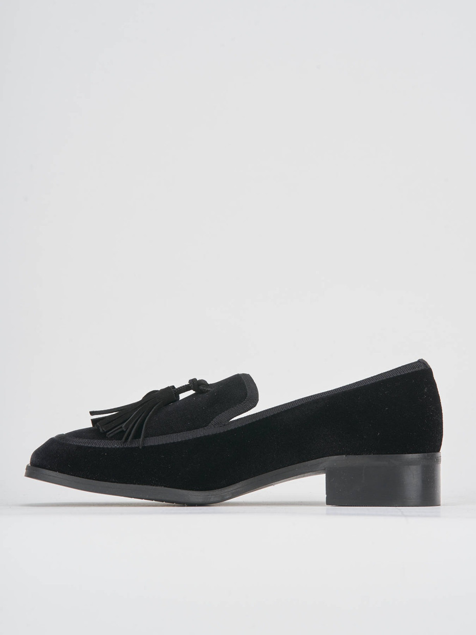 Loafers heel 2 cm black velvet