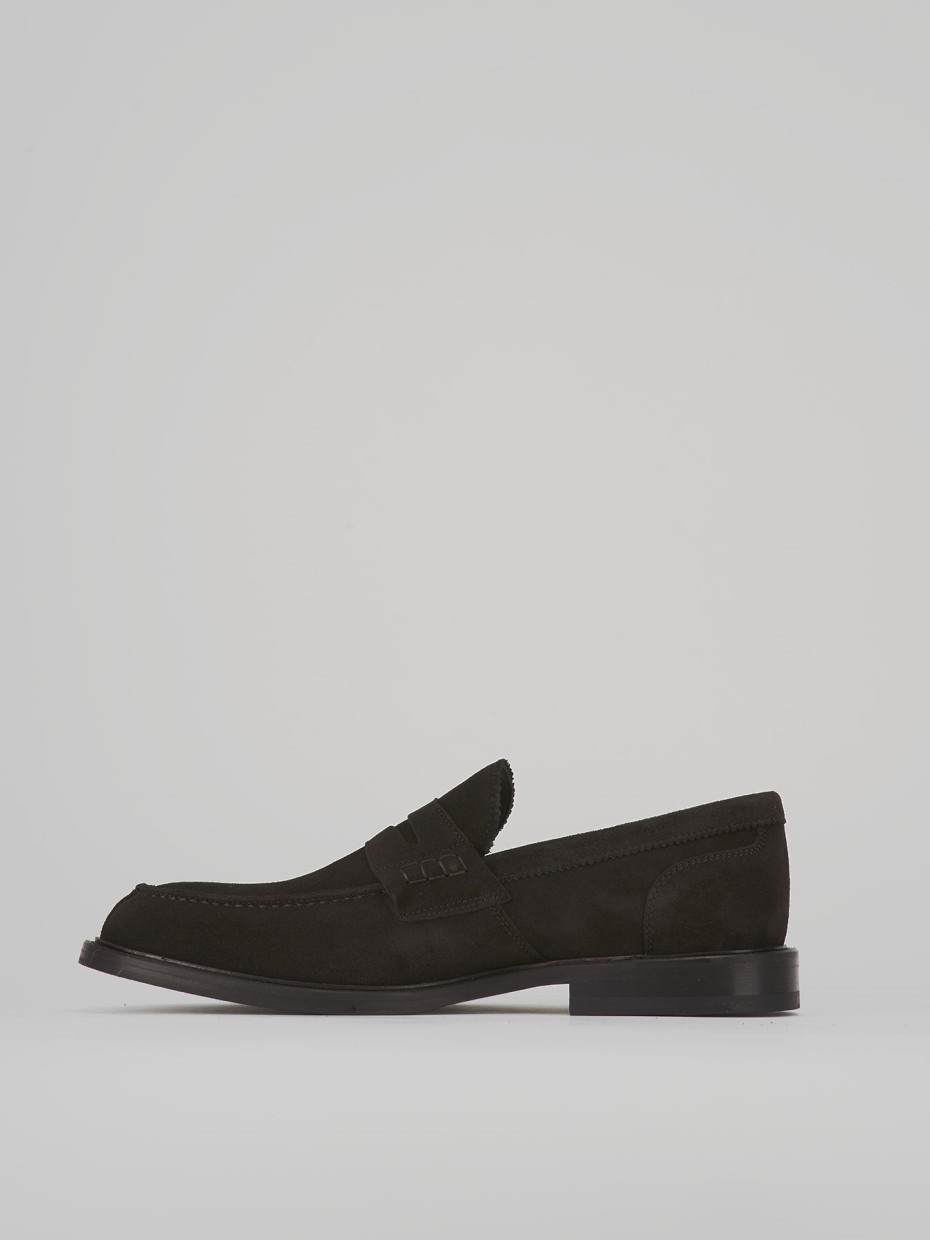 Loafers dark brown suede