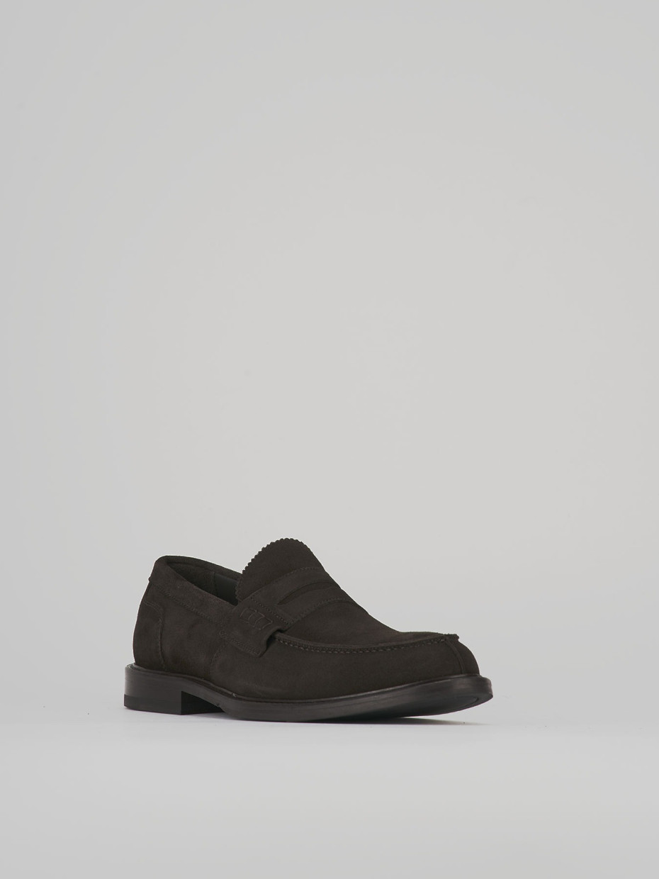 Loafers dark brown suede