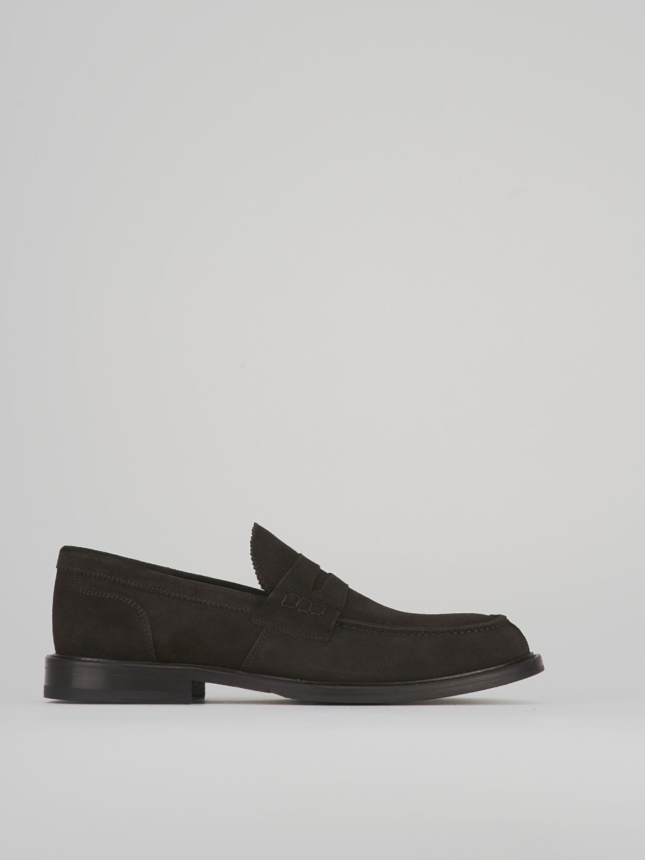 Loafers dark brown suede