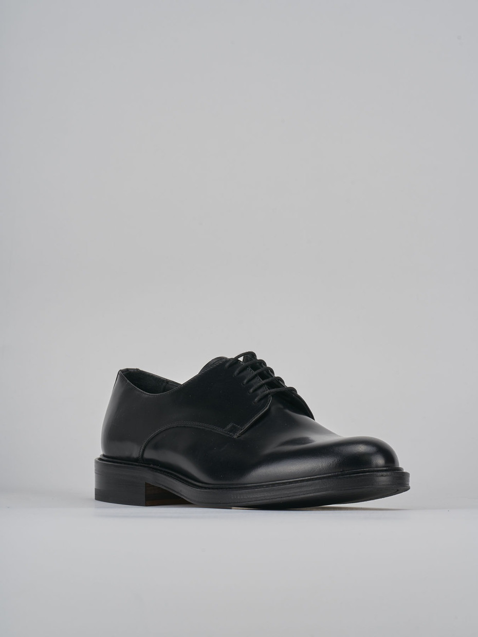 Lace-up shoes black leather