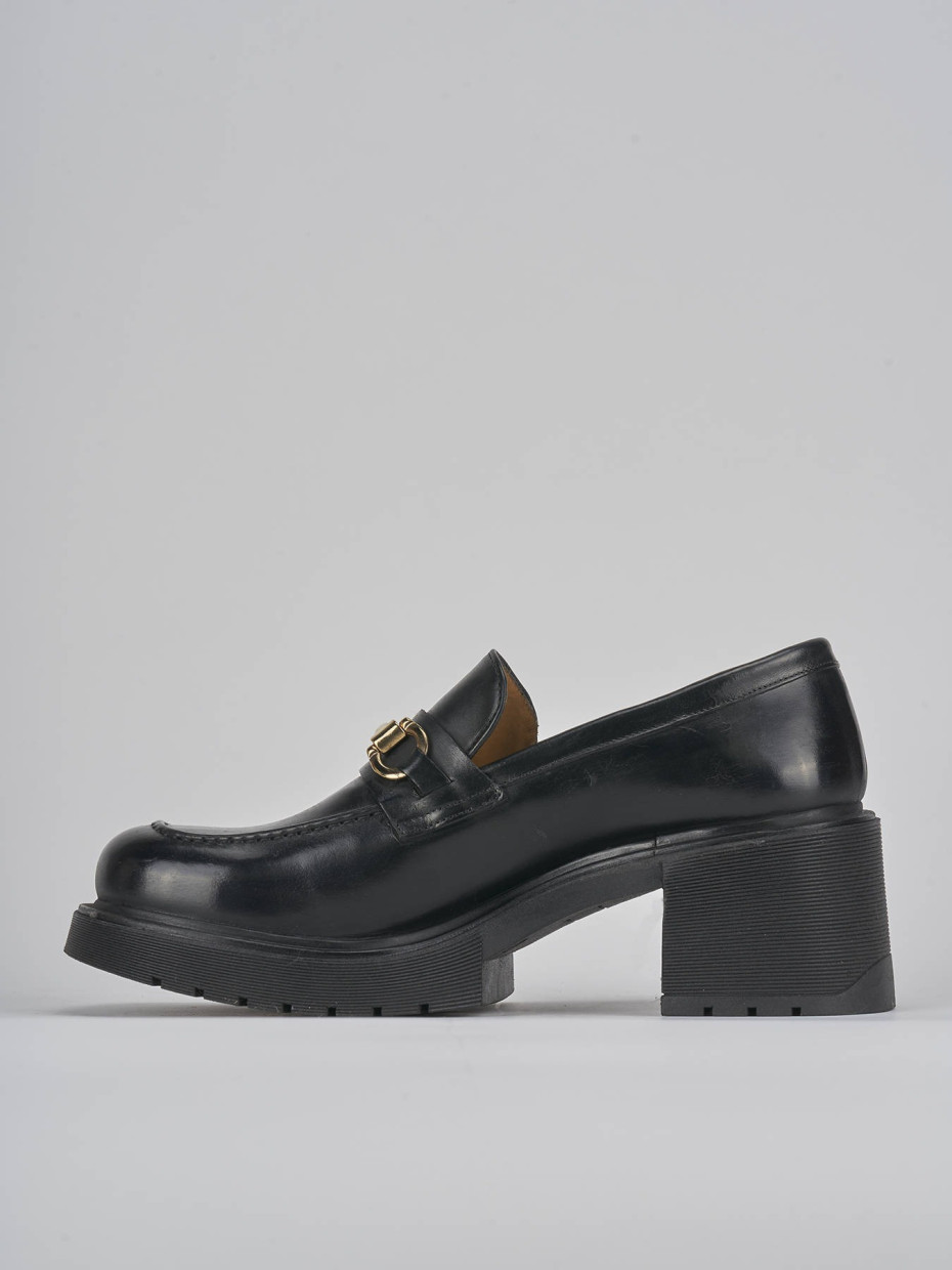 Loafers heel 6 cm black leather